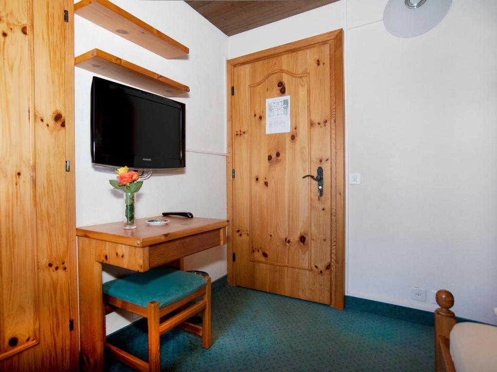 Ambiente Guesthouse Saas-Fee Bilik gambar